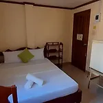 Coralyn\'S Place Small Room
